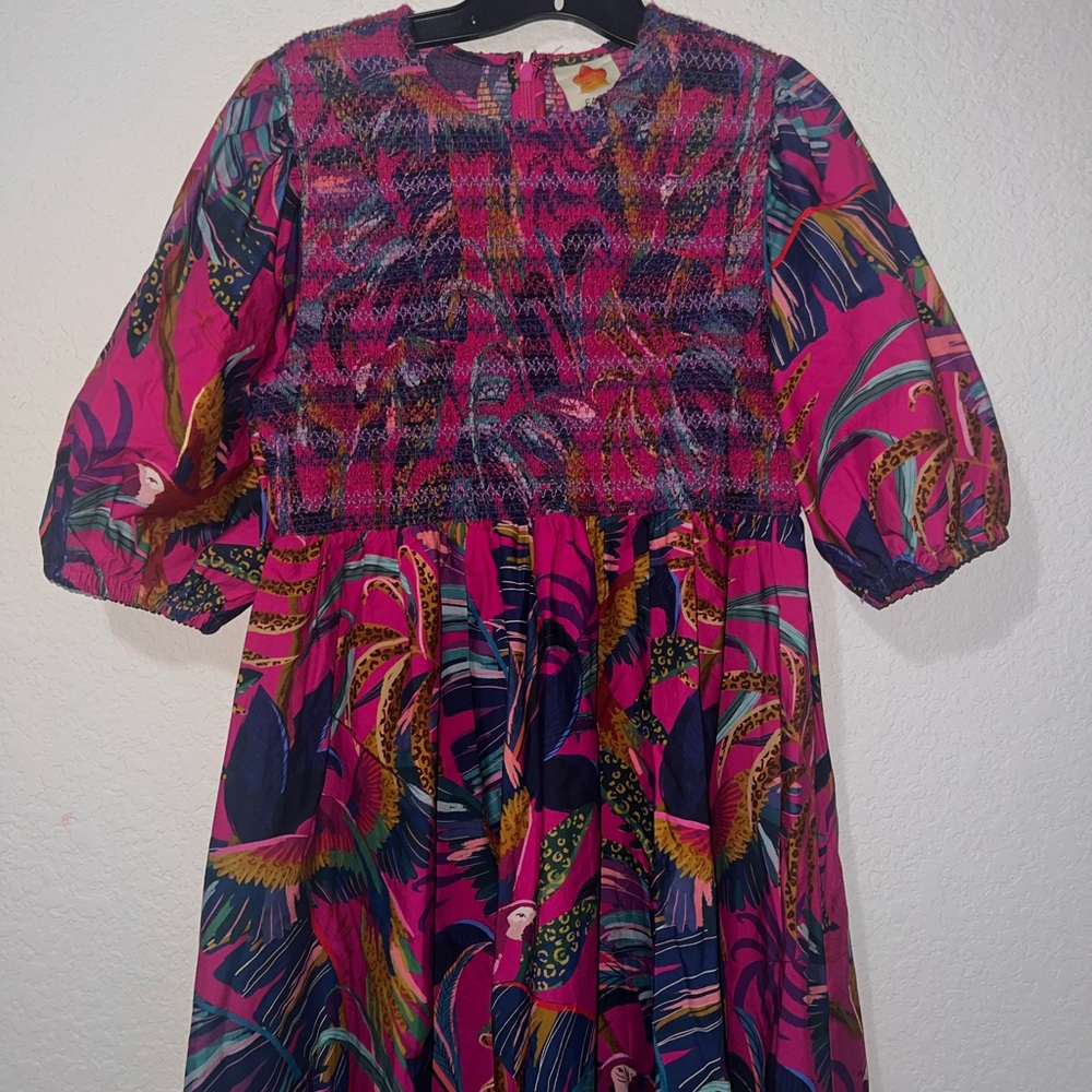 FARM Rio Rainbow Macaws Smocked Puff Sleeve Midi Dress - Picture 2 of 9